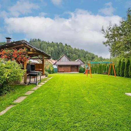 Rohacik - アパート *