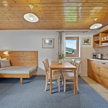 Rohacik - アパート